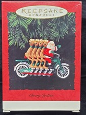 HALLMARK Keepsake 1994 CICLISTAS ALEGRES Bicicleta de Papai Noel ORNAMENTO DE NATAL Vintage comprar usado  Enviando para Brazil