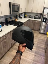 Casco integrale nero usato  Andria