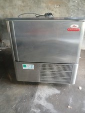 Abbattitore temperatura teglie usato  Correggio
