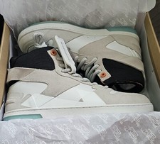 Notwoways trainers for sale  STANFORD-LE-HOPE