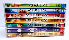MÉDIO: AS TEMPORADAS COMPLETAS 1 a 7, PATRICIA ARQUETTE / CONJUNTO DE DVD 34 DISCOS - MUITO BOM ESTADO. comprar usado  Enviando para Brazil