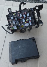 Caixa de fusíveis do motor Chevrolet Cobalt 2008 - 2010  comprar usado Caixa de fusíveis do motor Chevrolet Cobalt 2008 - 2010  comprar usado  Enviando para Brazil