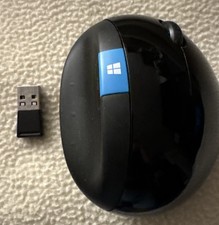 Mouse ergonômico Microsoft Sculpt modelo 1560 preto com dongle - Testado comprar usado  Enviando para Brazil