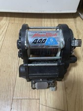 Moulinet électrique miyaepoch d'occasion Moulinet électrique miyaepoch d'occasion  Expédié en France