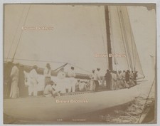 Fotos vintage da equipe de defesa de iate de corrida vencedora da America's Cup de 1895 (2 Johnston comprar usado  Enviando para Brazil