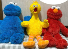 KAWS Sesame Street Plush UNIQLO Limited Elmo Cookie Monster Big Bird Conjunto com etiqueta comprar usado  Enviando para Brazil