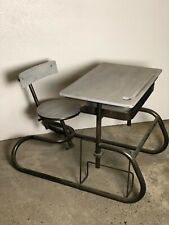 Bureau écolier vintage d'occasion  Claye-Souilly