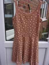 Girl beige sleeveless for sale  CARSHALTON