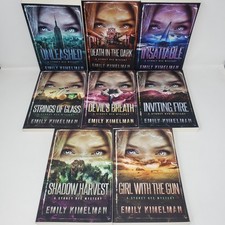 Sydney Rye Mystery Series #1-8 by Emily Kimelman (2011-2016, Paperback) comprar usado  Enviando para Brazil