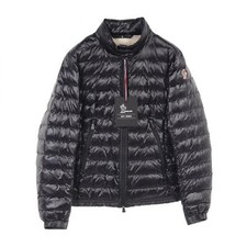 Moncler walibi down d'occasion  Expédié en Belgium