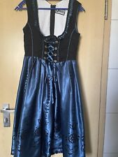 Schönes glänzendes dirndl gebraucht kaufen  Deutschland
