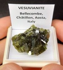 Vesuvianite thumbnail from usato  Roma