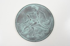 N82P15- Brązowa plakietka artystyczna Relief Mitologia Neptun monogramowana H na sprzedaż  Wysyłka do Poland
