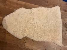 Lammfell 85x50 medizinies gebraucht kaufen Lammfell 85x50 medizinies gebraucht kaufen  Wiehl