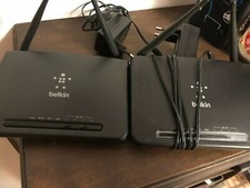 Coppia router wireless usato  Venegono Superiore
