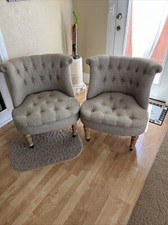 Chairs market for sale  Hayward