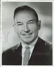 1968 Press Photo Van de Kamp's Bakery Executive Ted Van de Kamp - lrs23787 comprar usado  Enviando para Brazil