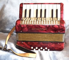 Accordeon hohner mignon d'occasion  Villeurbanne