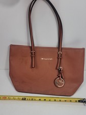 Bolsa de ombro Michael Kors feminina jet set viagem grande bolsa tote couro marrom, usado comprar usado  Enviando para Brazil