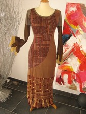 Robe longue embroidered d'occasion Robe longue embroidered d'occasion  Pierrefort