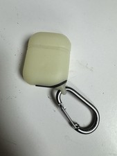 Usado, Capa impermeável Catalyst para AirPods brilha no escuro comprar usado  Enviando para Brazil