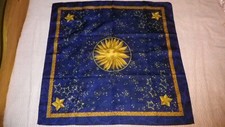 Superbe foulard motifs d'occasion  Tarbes