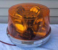 Farol rotativo Dietz 7-11 12 volts âmbar luz montada em veículo - condição de funcionamento comprar usado  Enviando para Brazil