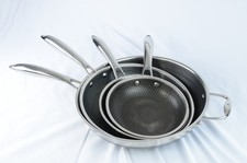 Usado, Conjunto de panelas HexClad híbrido antiaderente 4 peças – 3 frigideiras e 1 wok comprar usado  Enviando para Brazil