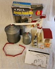 Ertl grain feed for sale  Moorhead
