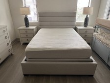 Queen bed integrated for sale  Boca Raton