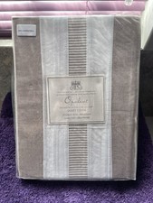 Hotel style duvet for sale  LONDON