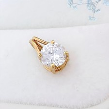 Pendentif diamant solitaire d'occasion  Meximieux