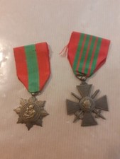 Lot insignes français d'occasion  Moulins-lès-Metz