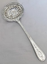 Cuillère saupoudrer argent d'occasion  Nantes-