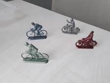 Lot figurines motos d'occasion  Forges-les-Eaux