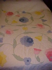 COLCHA APLICADA, de um KIT, FLORES PASTEL, DÉCADA DE 1930, usado comprar usado  Enviando para Brazil