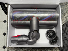 Dyson v15 detect for sale  Brooklyn