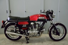 Ducati 750 usato  Isola del Liri