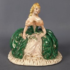 Scultura dama porcellana usato  Inverigo