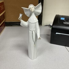 Lladro figurine nun for sale  Ansonia