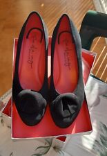 Scarpe camoscio nero usato  Bari