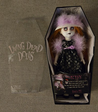 living dead comprar usado living dead comprar usado Enviando para Brazil