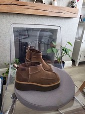 Ugg australia women for sale  CHESTER