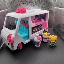Sanrio Hello Kitty Food Truck Café com Hello Kitty, Pelúcia e Ovelha comprar usado  Enviando para Brazil