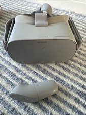 Oculus standalone 32gb for sale  Center Moriches