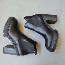 Black chunky heel for sale  Newark