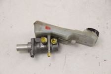 Brake master cylinder d'occasion  Expédié en Belgium