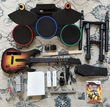 Usado, Console de jogos Nintendo Wii Guitar Hero World Tour pacote bateria guitarra novos fios comprar usado  Enviando para Brazil
