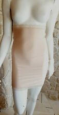 Robe amincissante beige d'occasion  Courville-sur-Eure