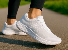 Sneakers running new usato  Montecchio Emilia